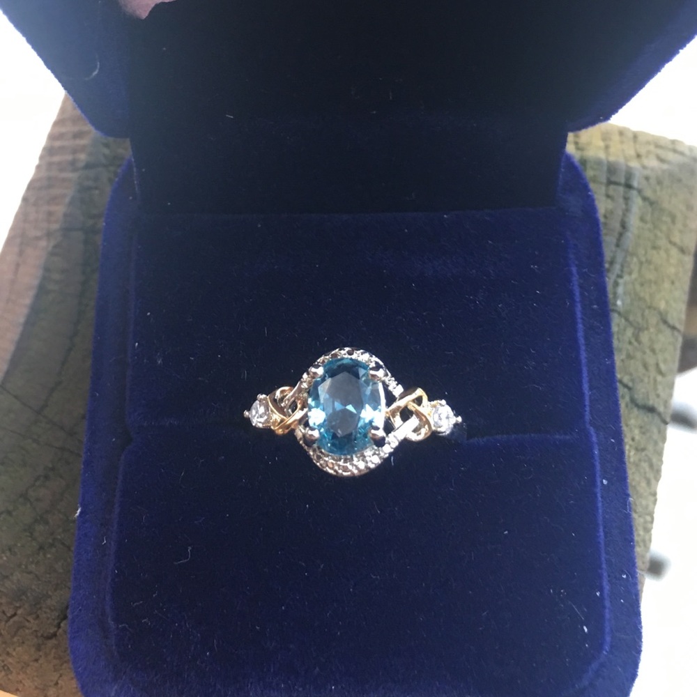 🌟SIZE 7 LEFT🌟BLUE TOPAZ RING - Picture 5 of 8